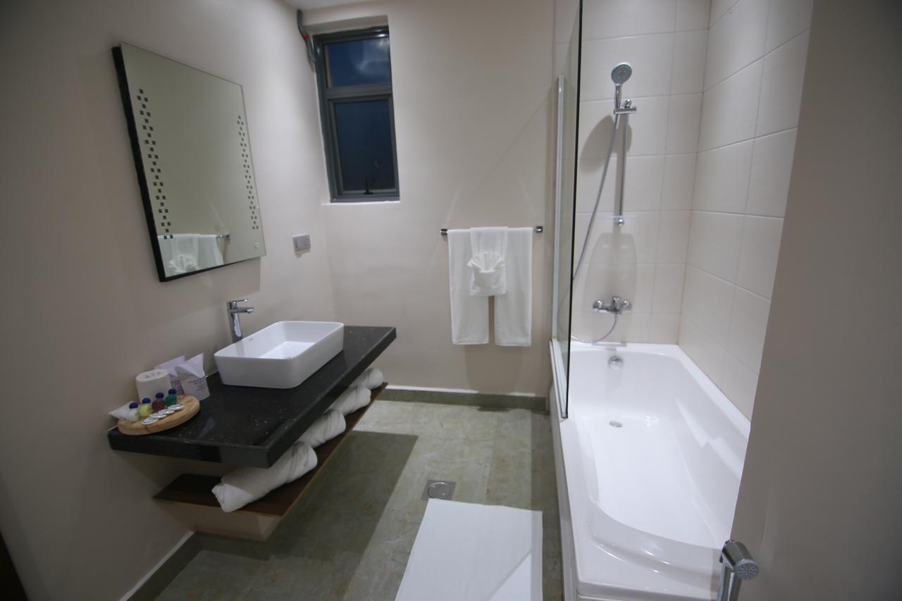 קנדי Rivendell Hotel מראה חיצוני תמונה