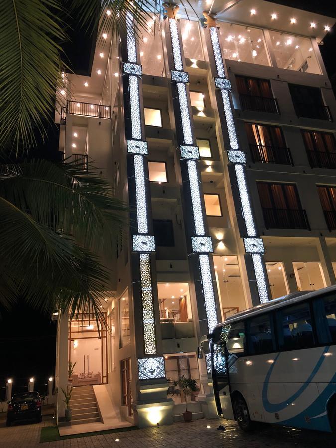 קנדי Rivendell Hotel מראה חיצוני תמונה